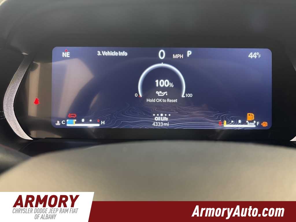 Thumbnail: 2025 Jeep Grand Cherokee - 14