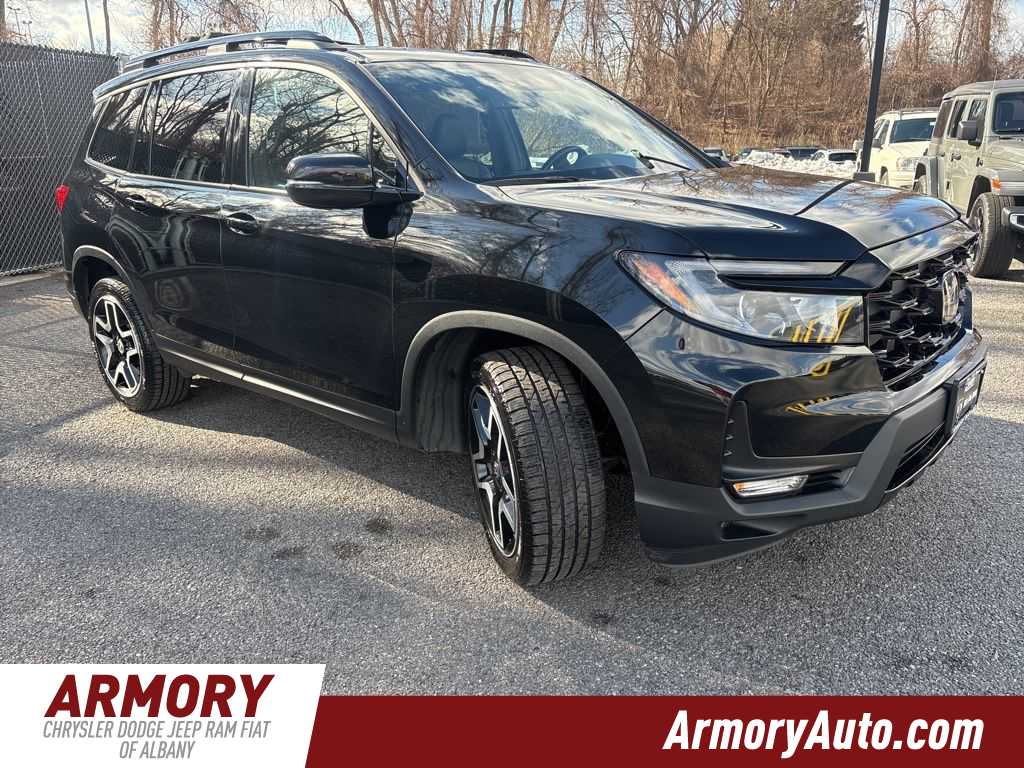 Thumbnail: 2023 Honda Passport - 3