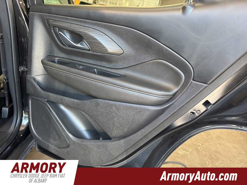 Thumbnail: 2020 GMC Terrain - 31