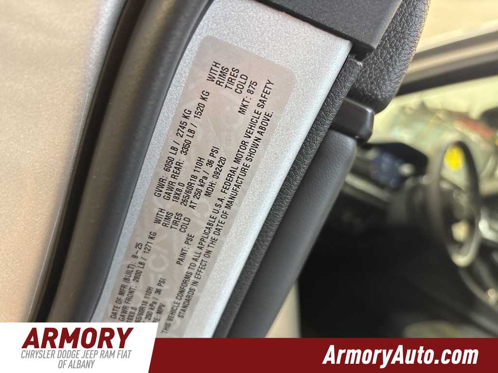 Thumbnail: 2025 Jeep Grand Cherokee - 40