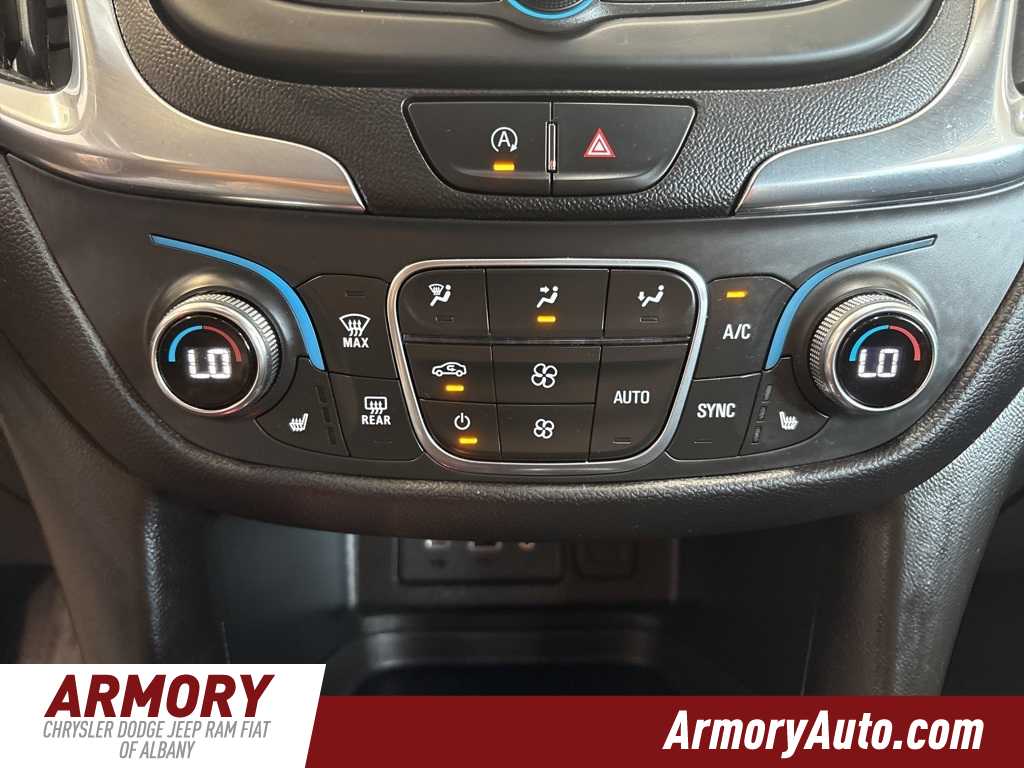 Thumbnail: 2022 Chevrolet Equinox - 22