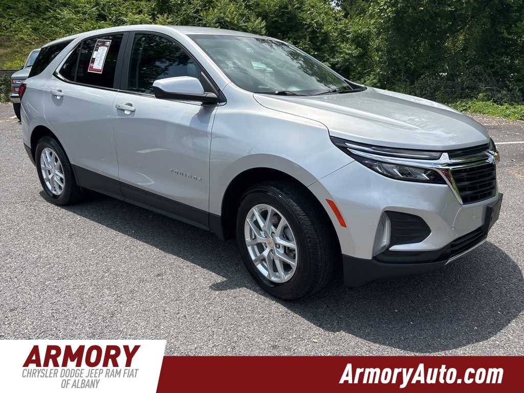 Thumbnail: 2022 Chevrolet Equinox - 3