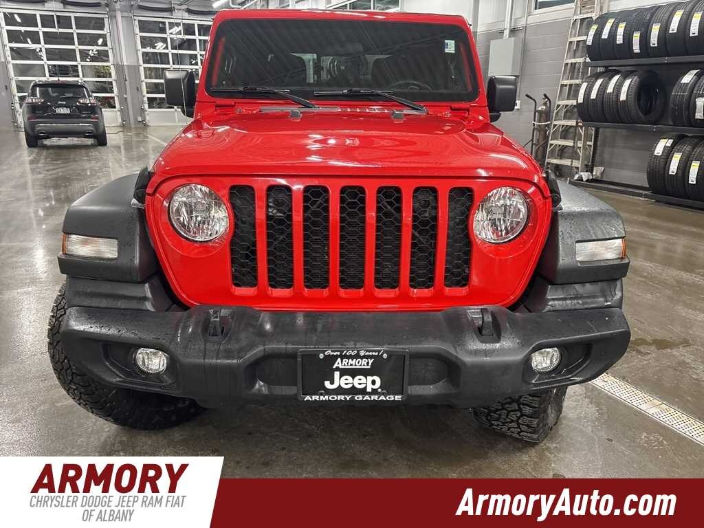 Used 2020 Jeep Gladiator Sport Truck