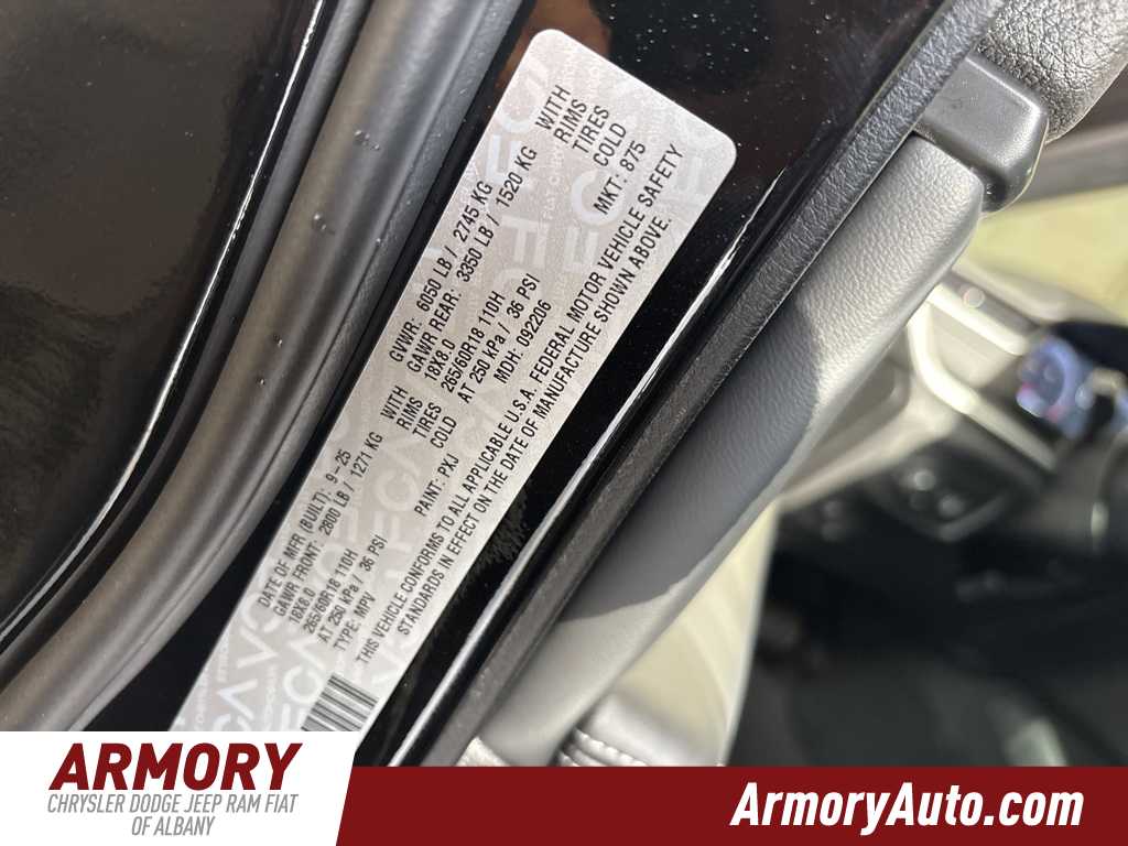 Thumbnail: 2025 Jeep Grand Cherokee - 39