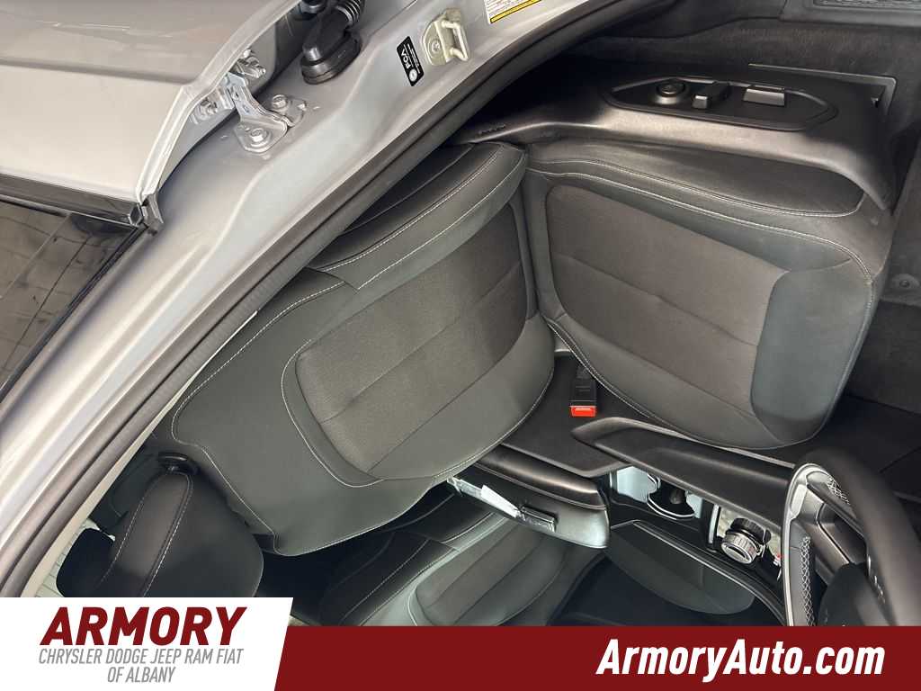 Thumbnail: 2023 Jeep Grand Cherokee - 13