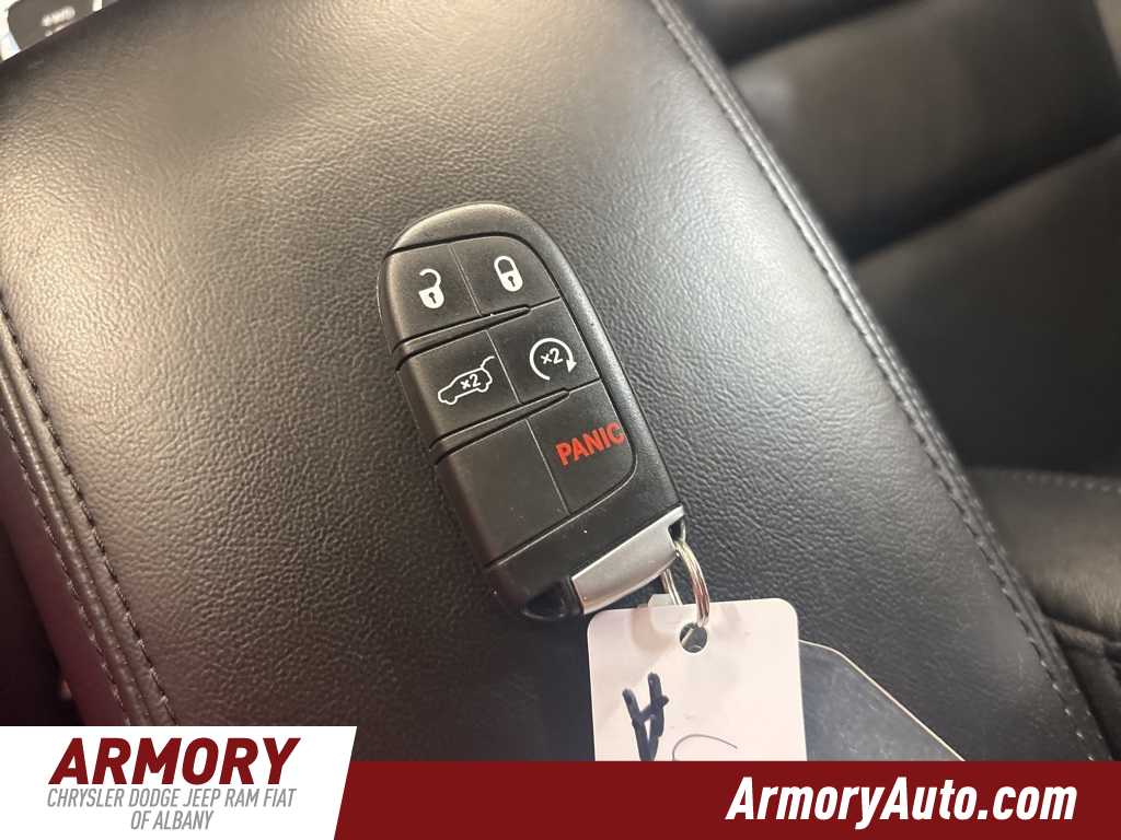 Thumbnail: 2021 Jeep Grand Cherokee - 23