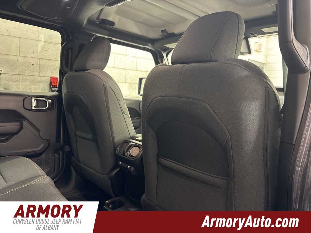 Thumbnail: 2025 Jeep Wrangler - 29