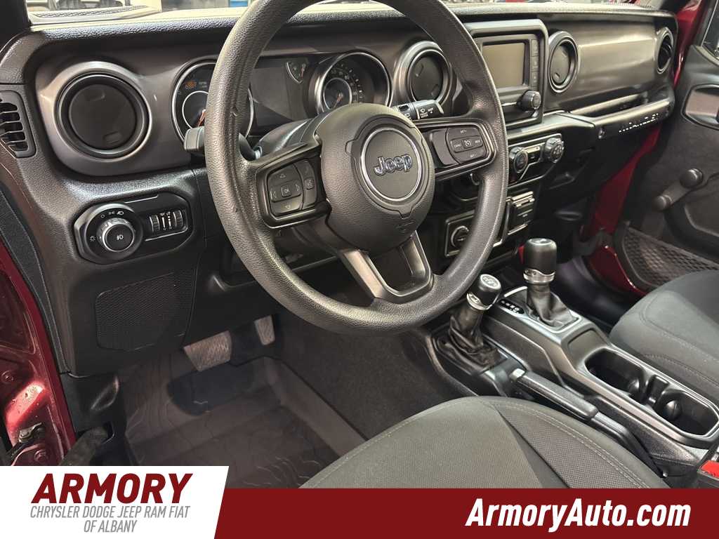 Thumbnail: 2021 Jeep Wrangler - 9