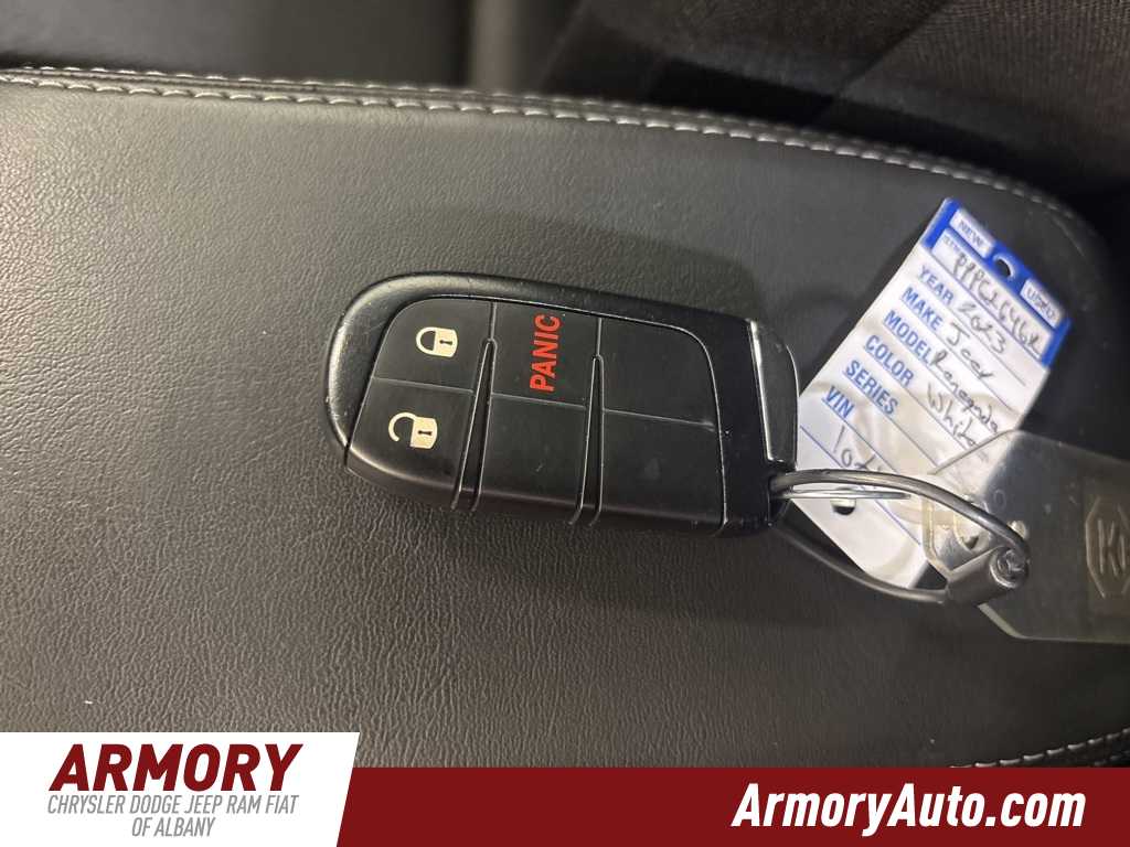 Thumbnail: 2023 Jeep Renegade - 19