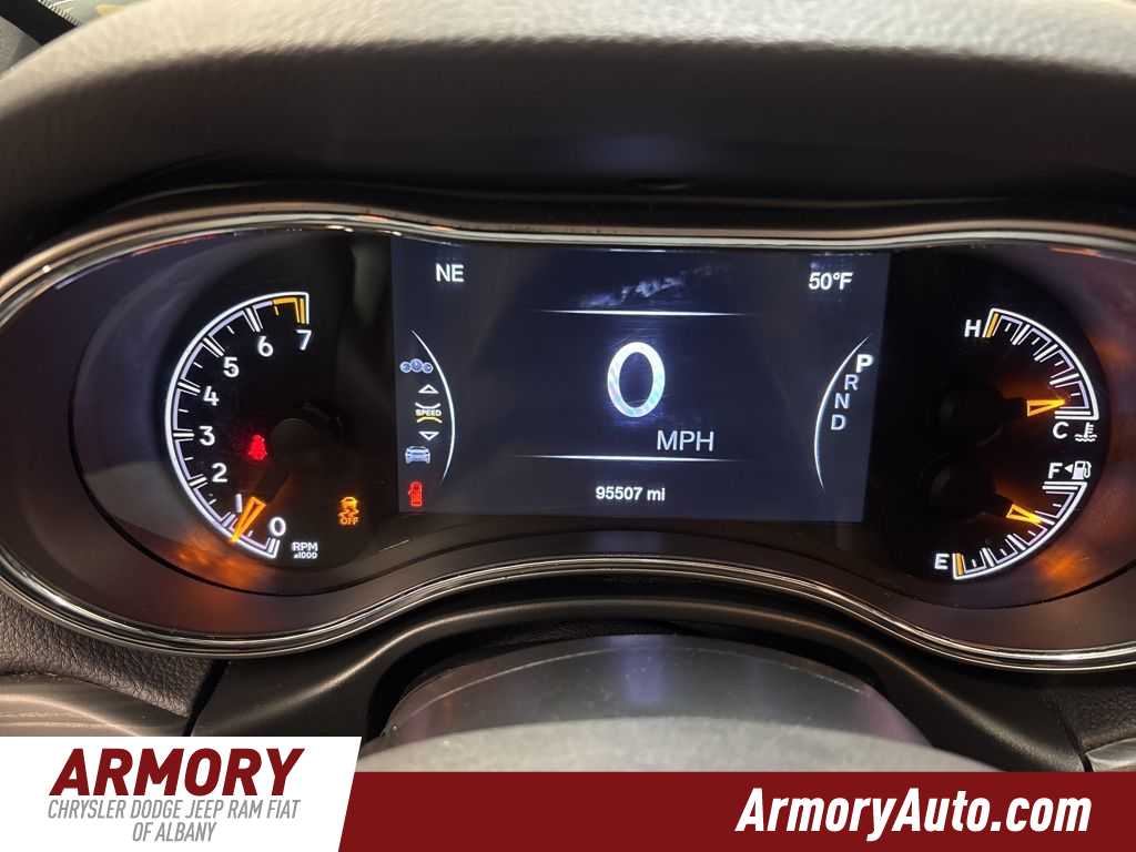 Thumbnail: 2021 Jeep Grand Cherokee - 15