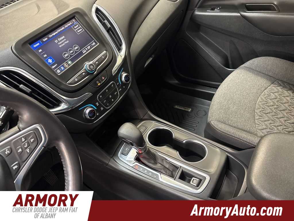 Thumbnail: 2022 Chevrolet Equinox - 16