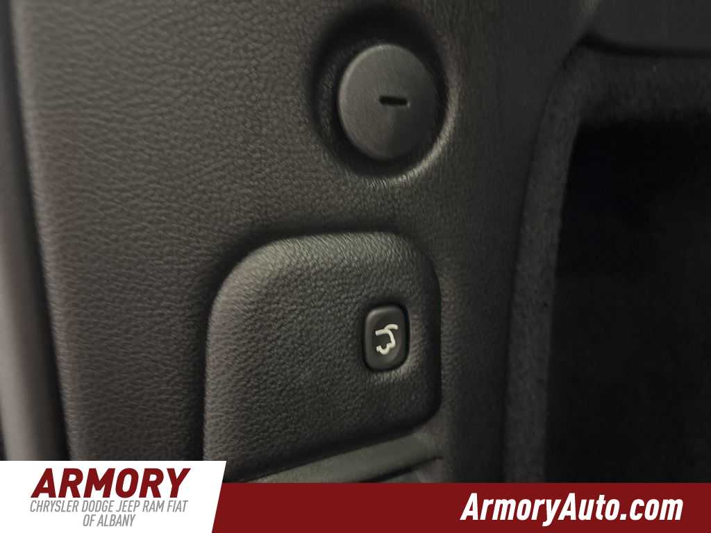 Thumbnail: 2025 Dodge Durango - 30