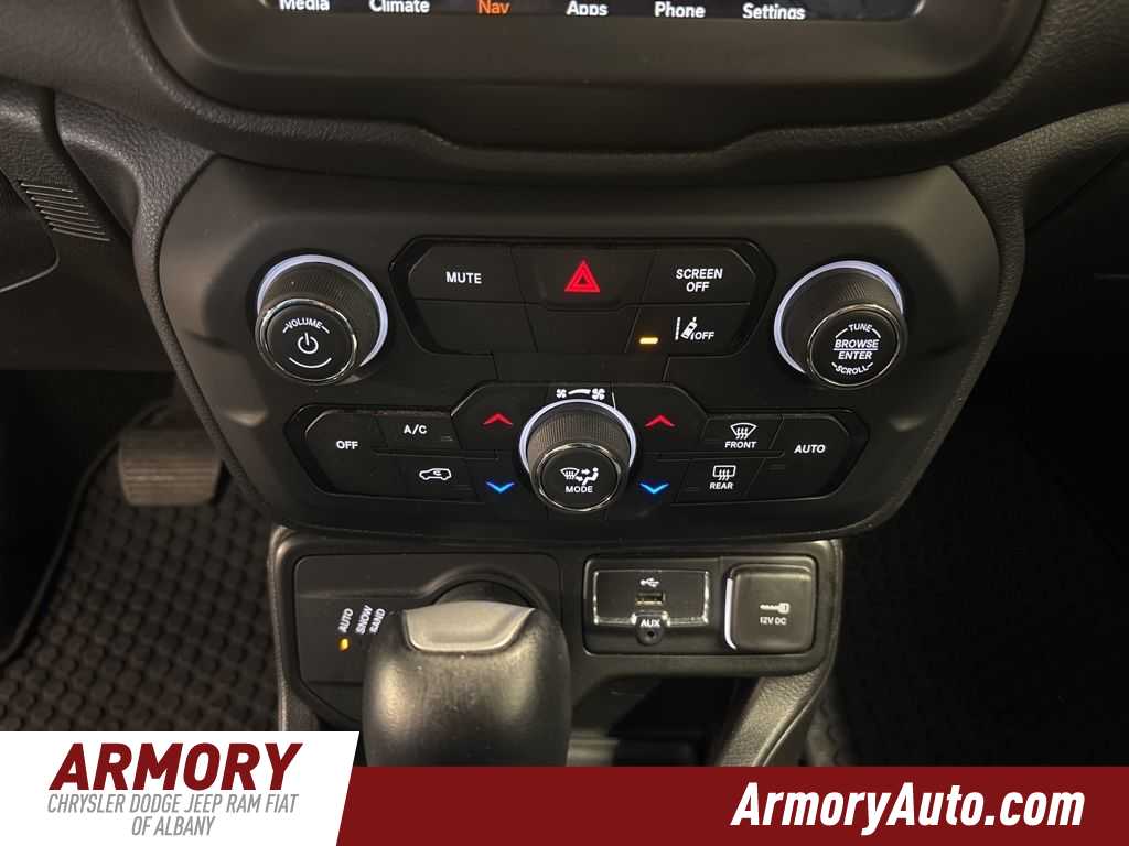 Thumbnail: 2023 Jeep Renegade - 19