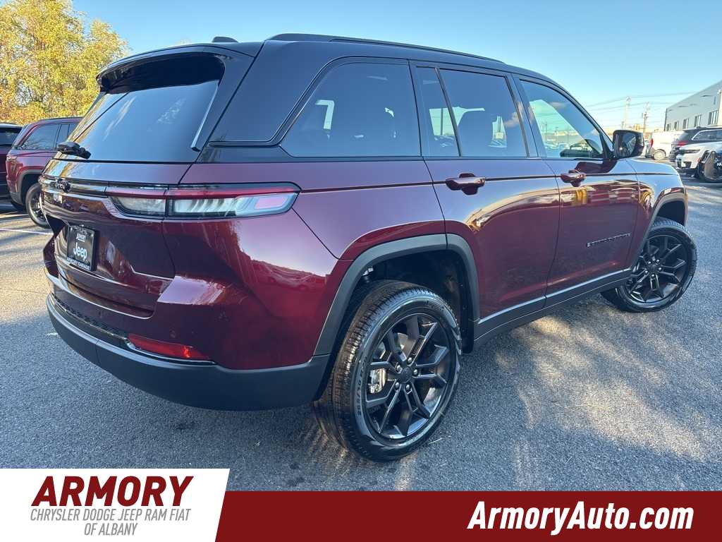 Thumbnail: 2025 Jeep Grand Cherokee - 4