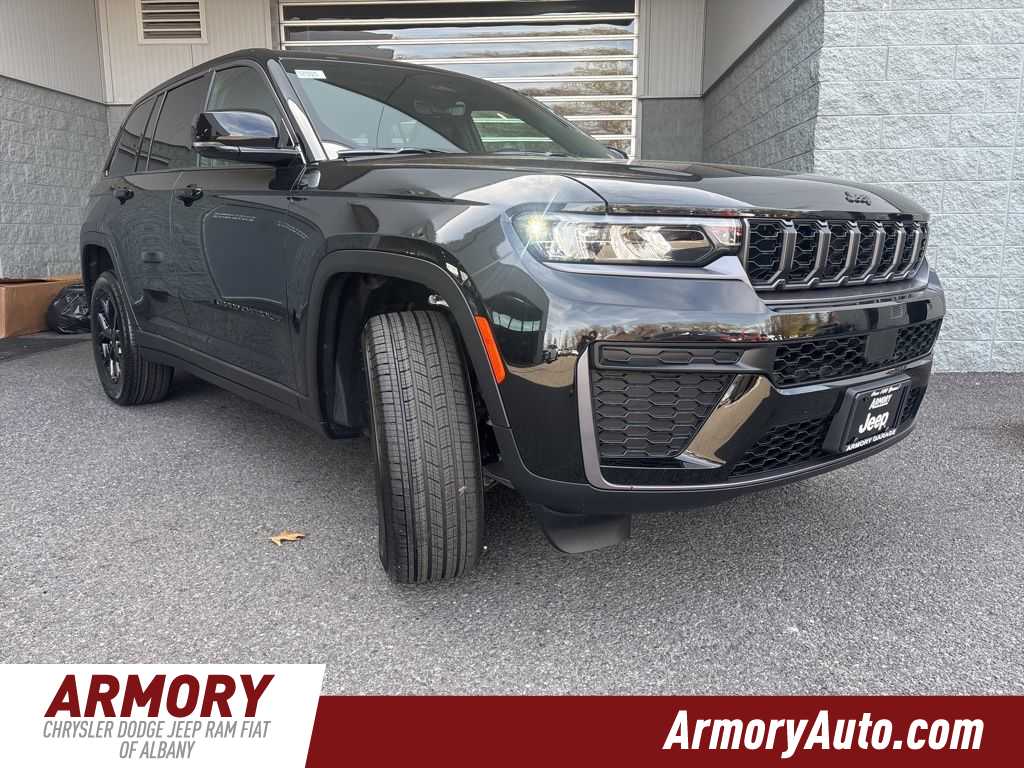 Thumbnail: 2026 Jeep Grand Cherokee - 3