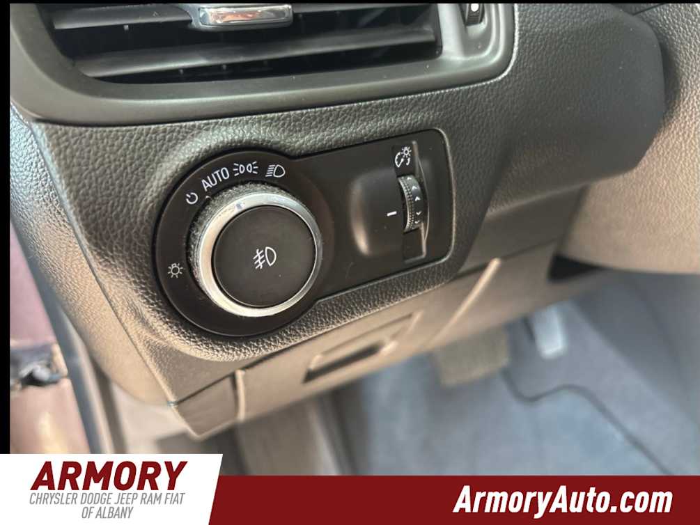 Thumbnail: 2016 Buick Envision - 15