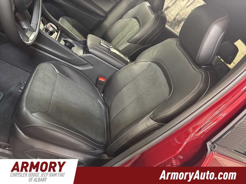 Thumbnail: 2025 Jeep Grand Cherokee L - 10