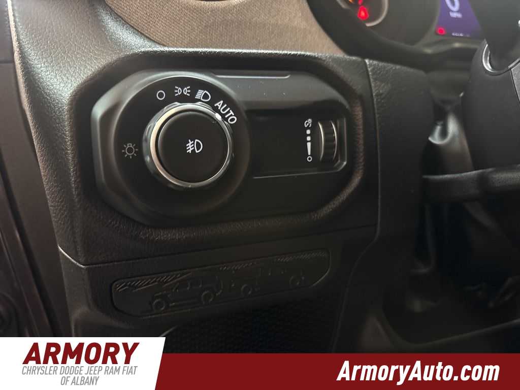 Thumbnail: 2024 Jeep Wrangler - 10