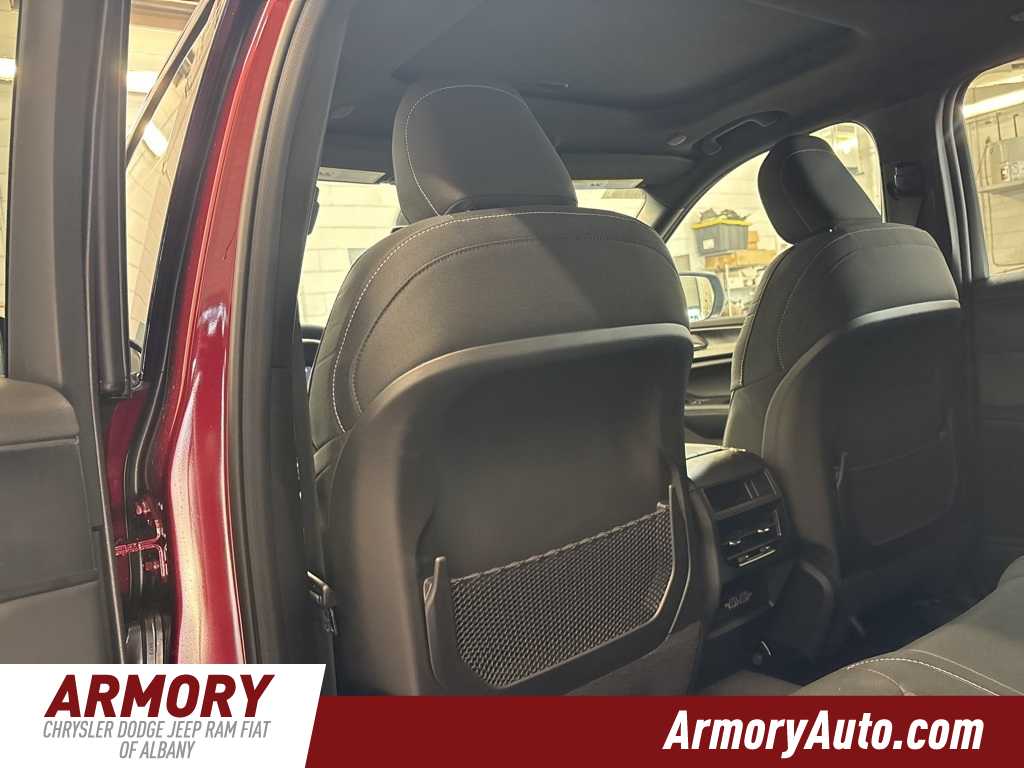 Thumbnail: 2025 Jeep Grand Cherokee - 23