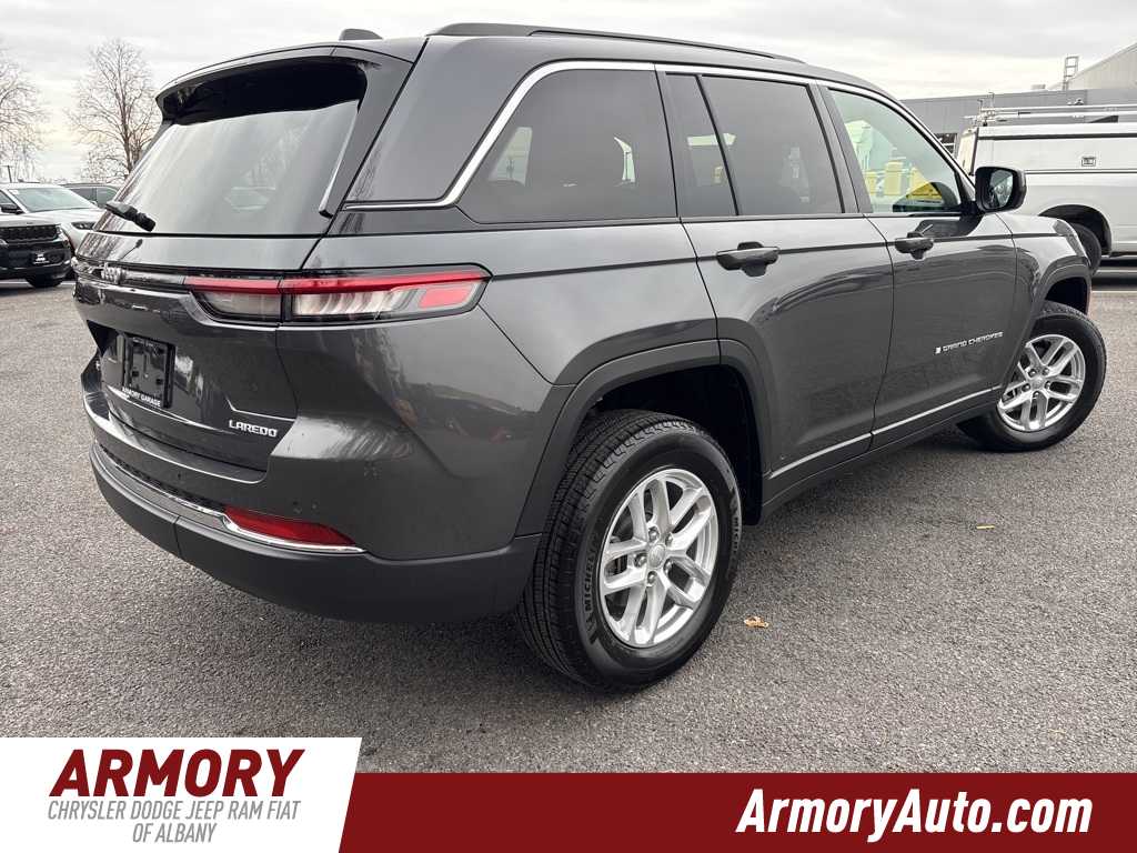 Thumbnail: 2025 Jeep Grand Cherokee - 4