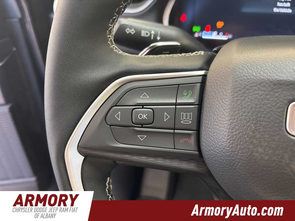 Thumbnail: 2025 Jeep Grand Cherokee L - 14