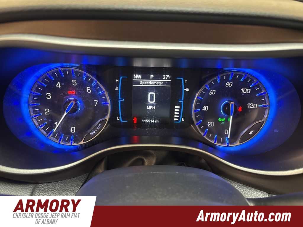 Thumbnail: 2017 Chrysler Pacifica - 14