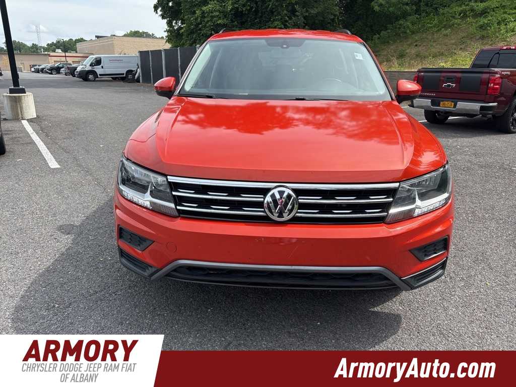 Thumbnail: 2018 Volkswagen Tiguan - 2