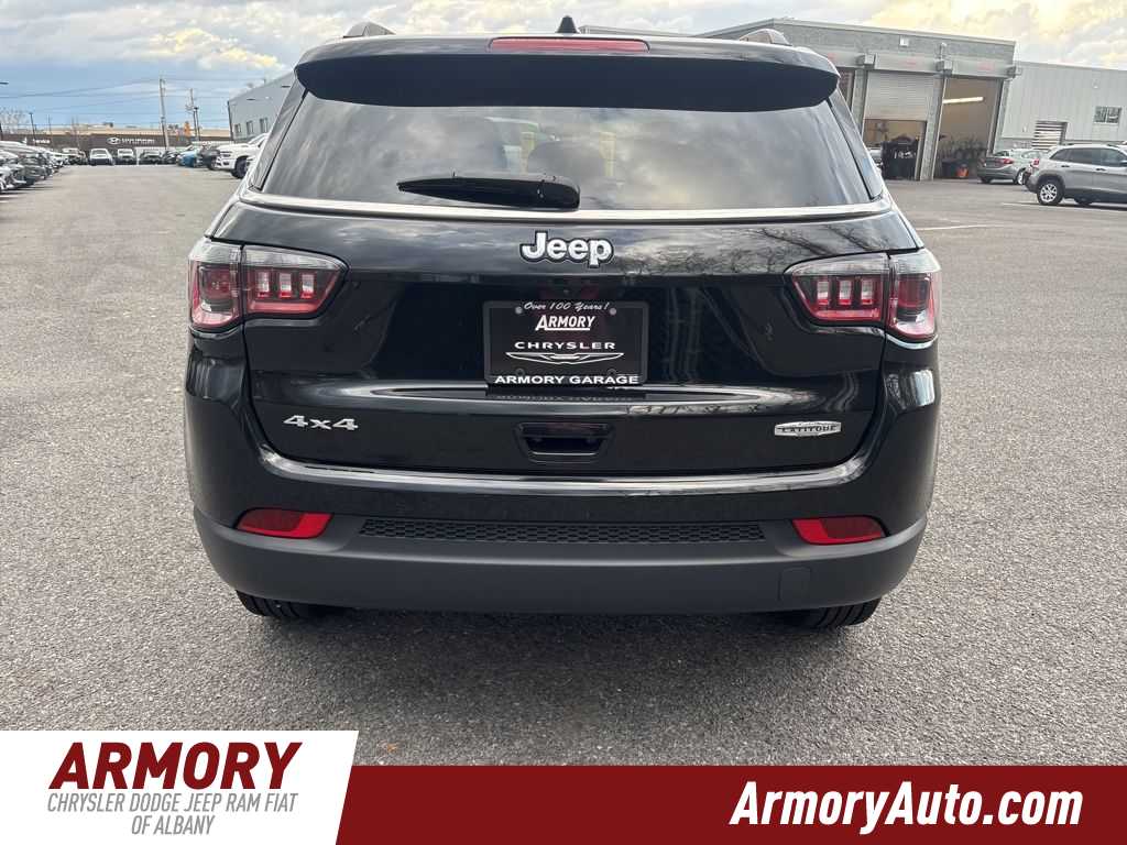 Thumbnail: 2024 Jeep Compass - 5