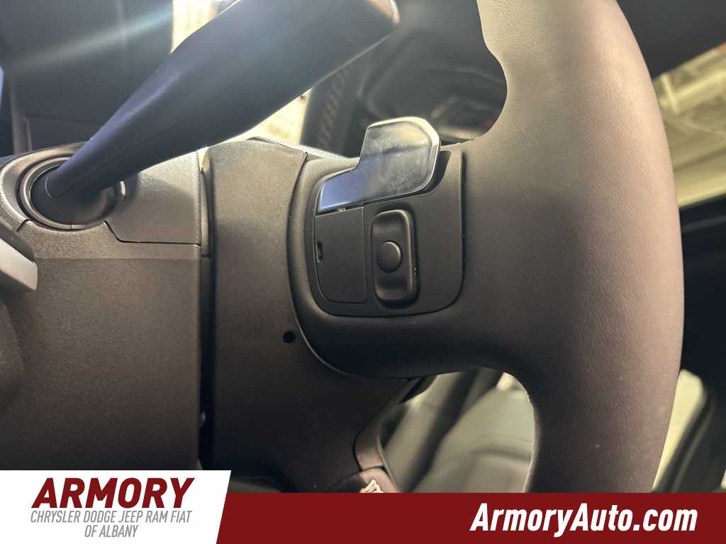 Thumbnail: 2025 Jeep Grand Cherokee - 11