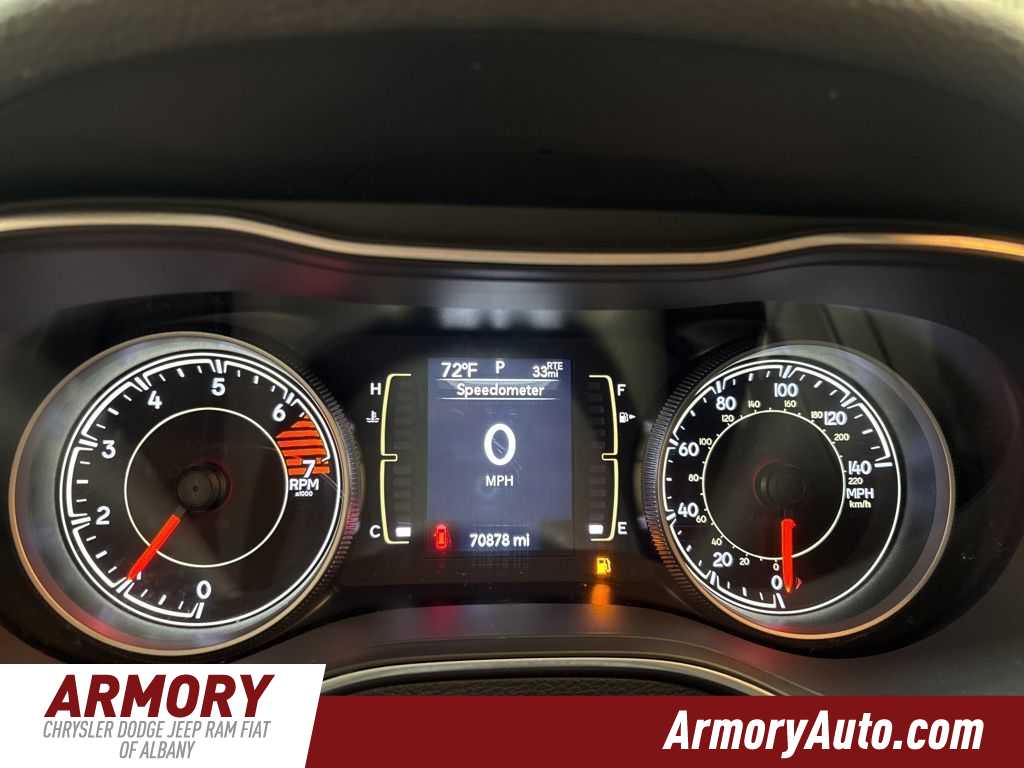 Thumbnail: 2020 Jeep Cherokee - 14