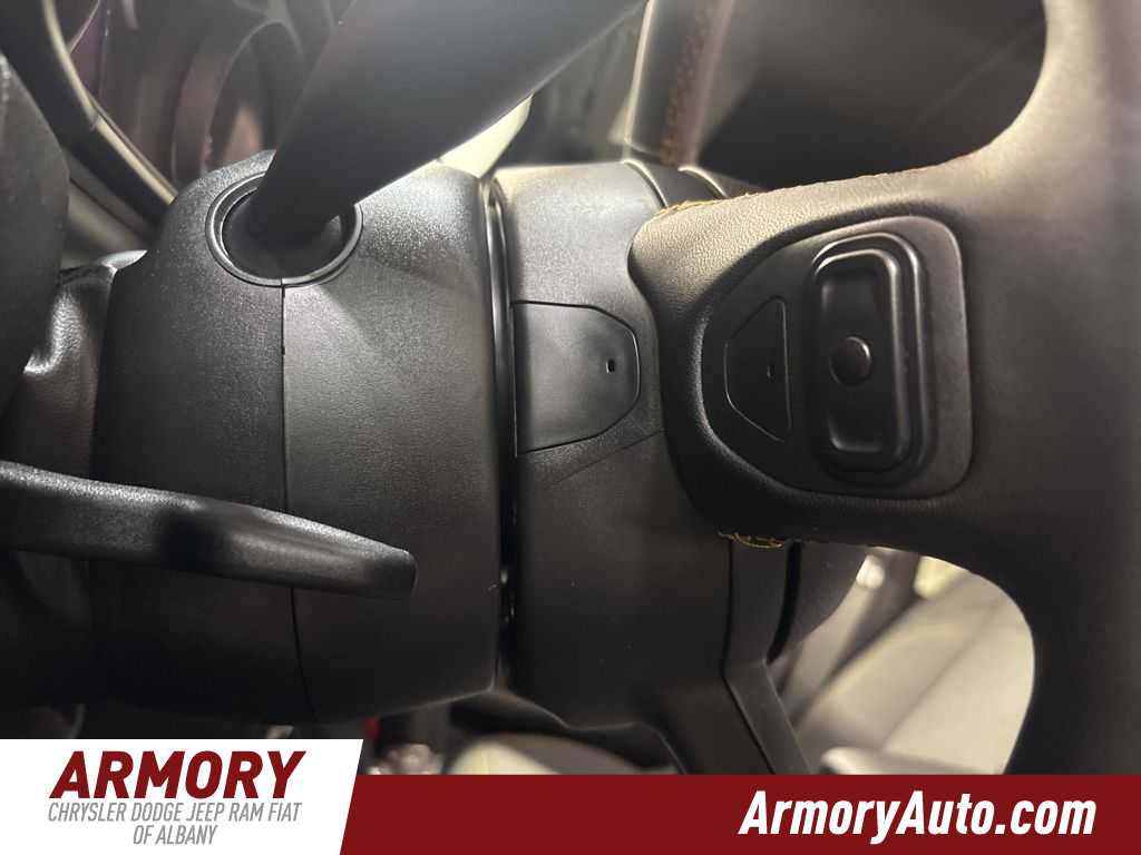 Thumbnail: 2024 Jeep Wrangler - 11