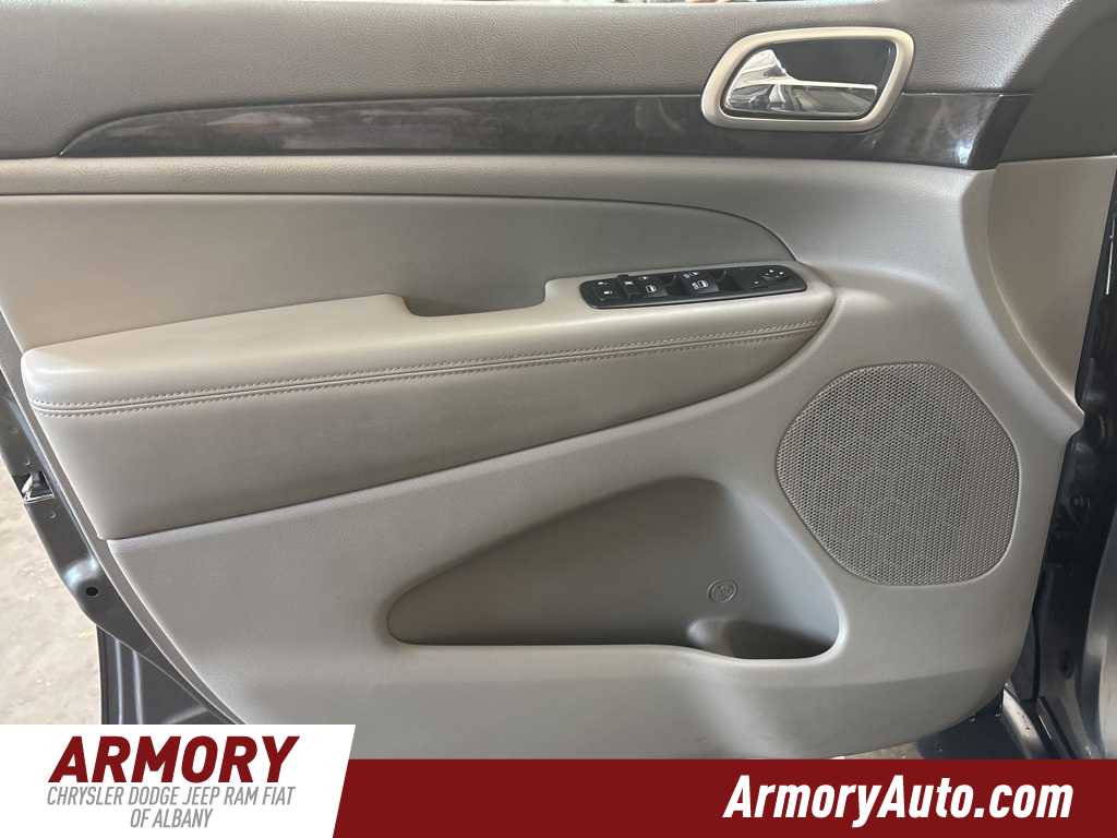 Thumbnail: 2013 Jeep Grand Cherokee - 7