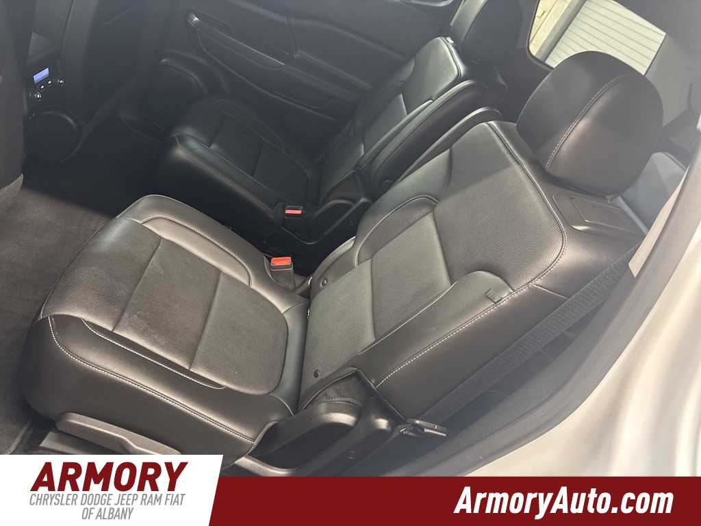 Thumbnail: 2023 GMC Acadia - 26