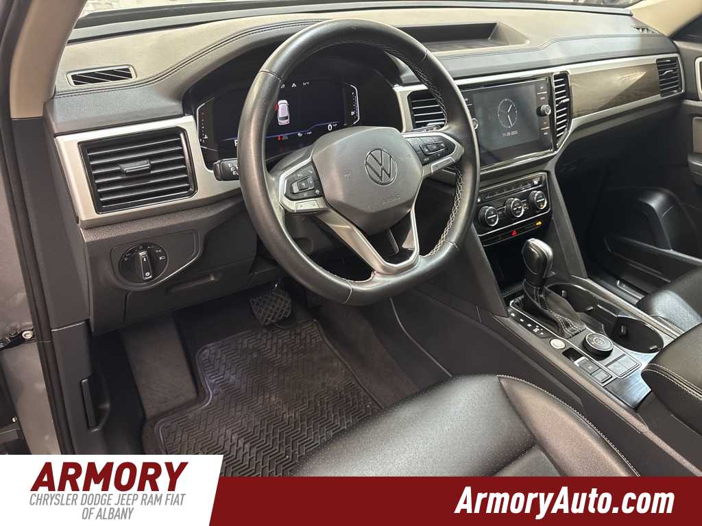 Thumbnail: 2022 Volkswagen Atlas - 10