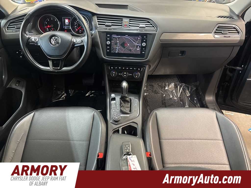 Thumbnail: 2018 Volkswagen Tiguan - 38