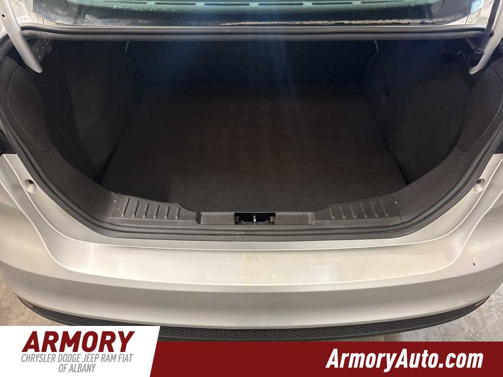 Thumbnail: 2017 Ford Focus - 27