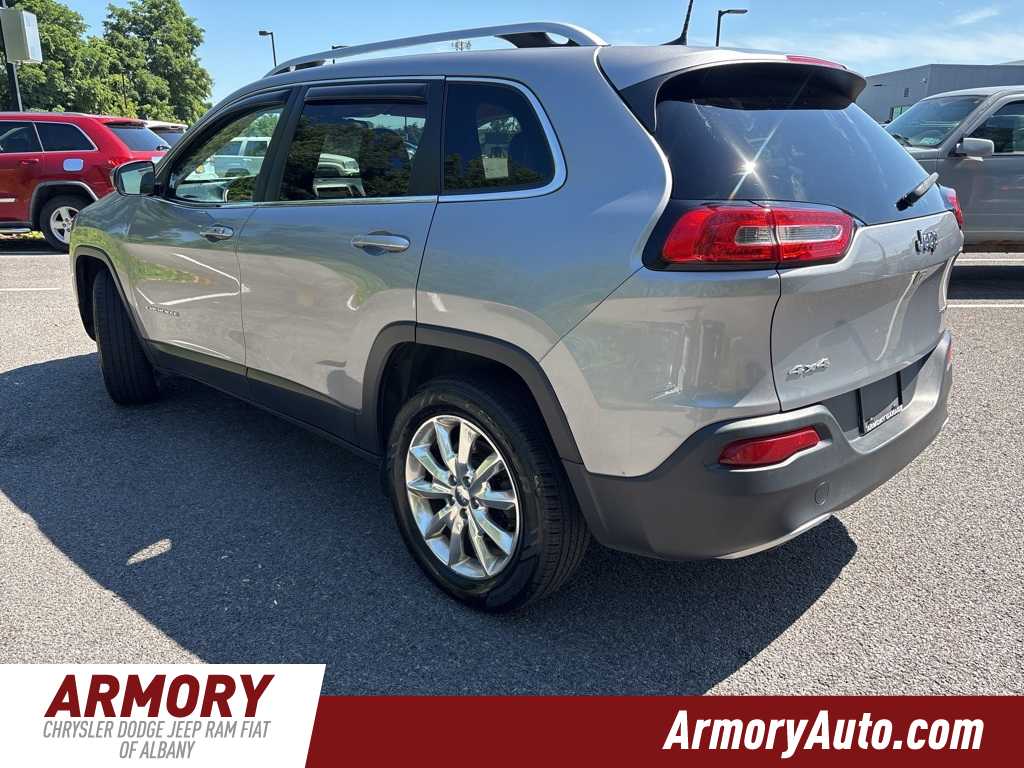 Thumbnail: 2017 Jeep Cherokee - 6