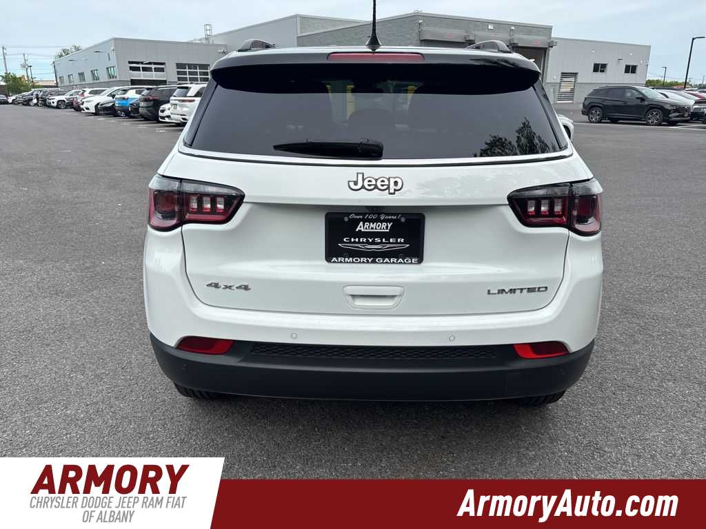 Thumbnail: 2024 Jeep Compass - 5