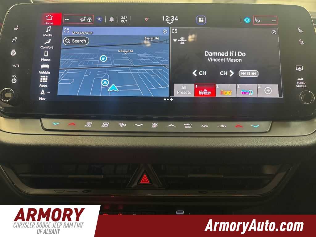 Thumbnail: 2025 Dodge Charger - 17