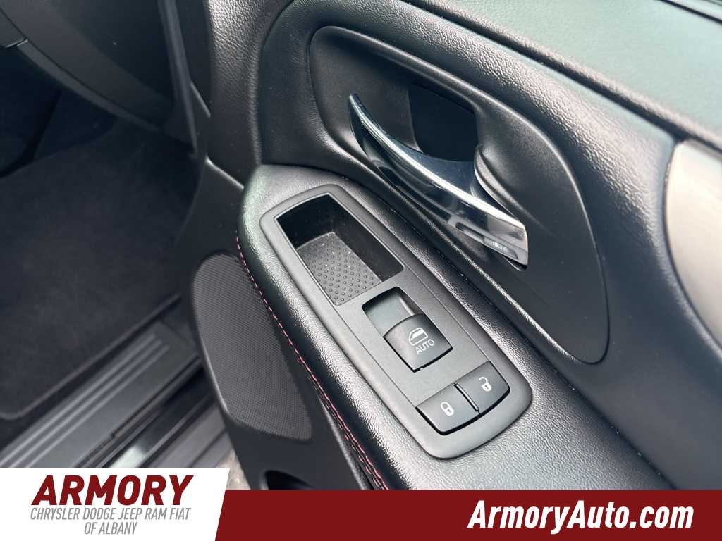 Thumbnail: 2019 Dodge Grand Caravan - 40