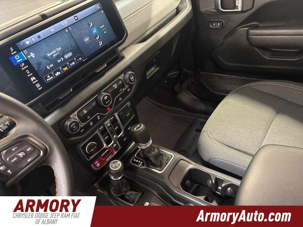 Thumbnail: 2024 Jeep Wrangler - 15