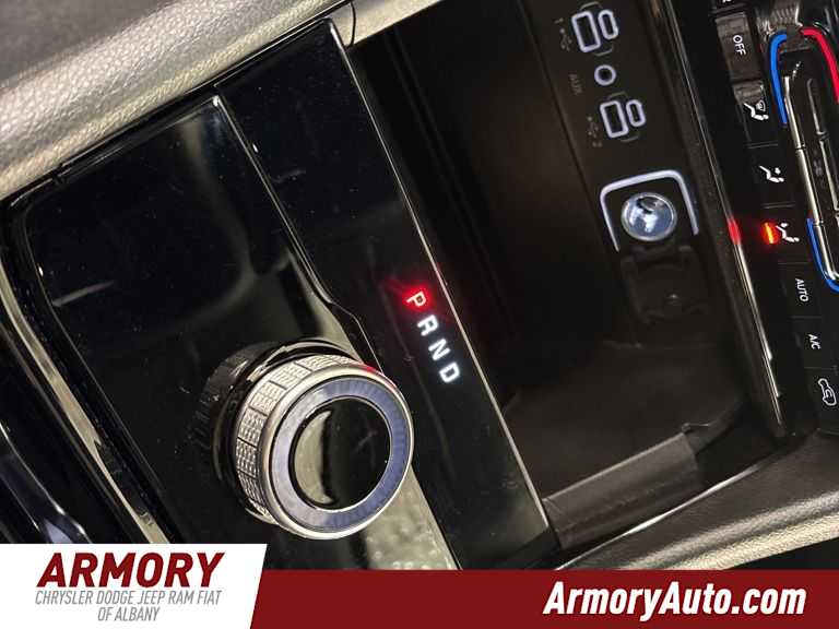 Thumbnail: 2023 Jeep Grand Cherokee L - 20