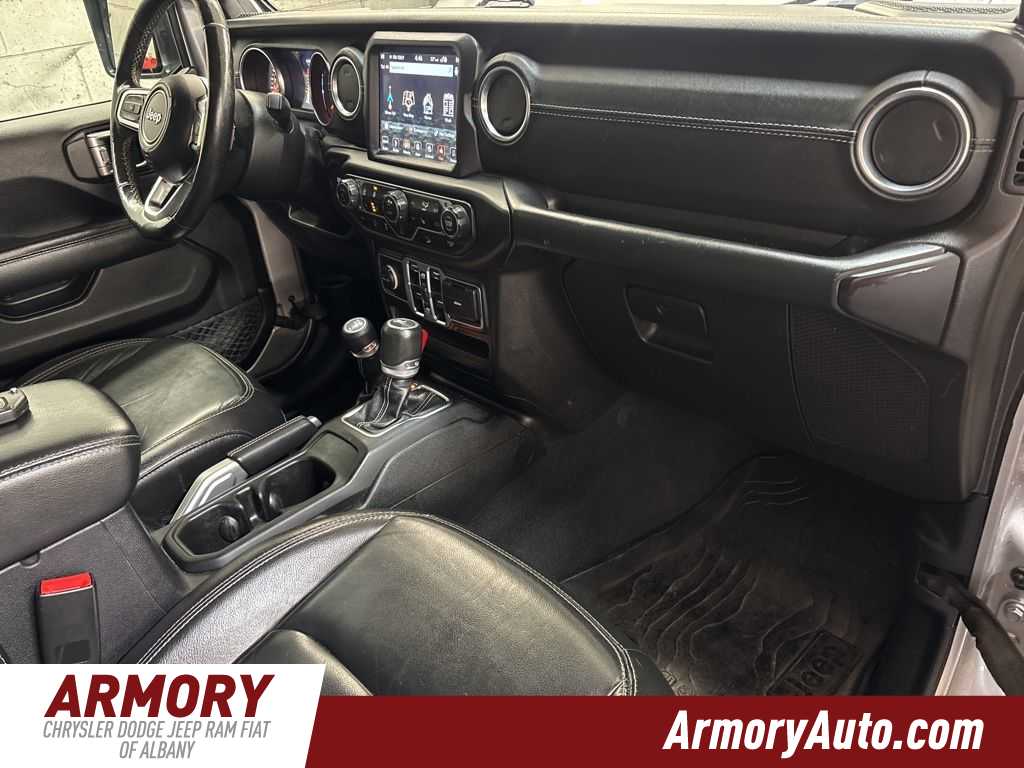 Thumbnail: 2019 Jeep Wrangler - 37