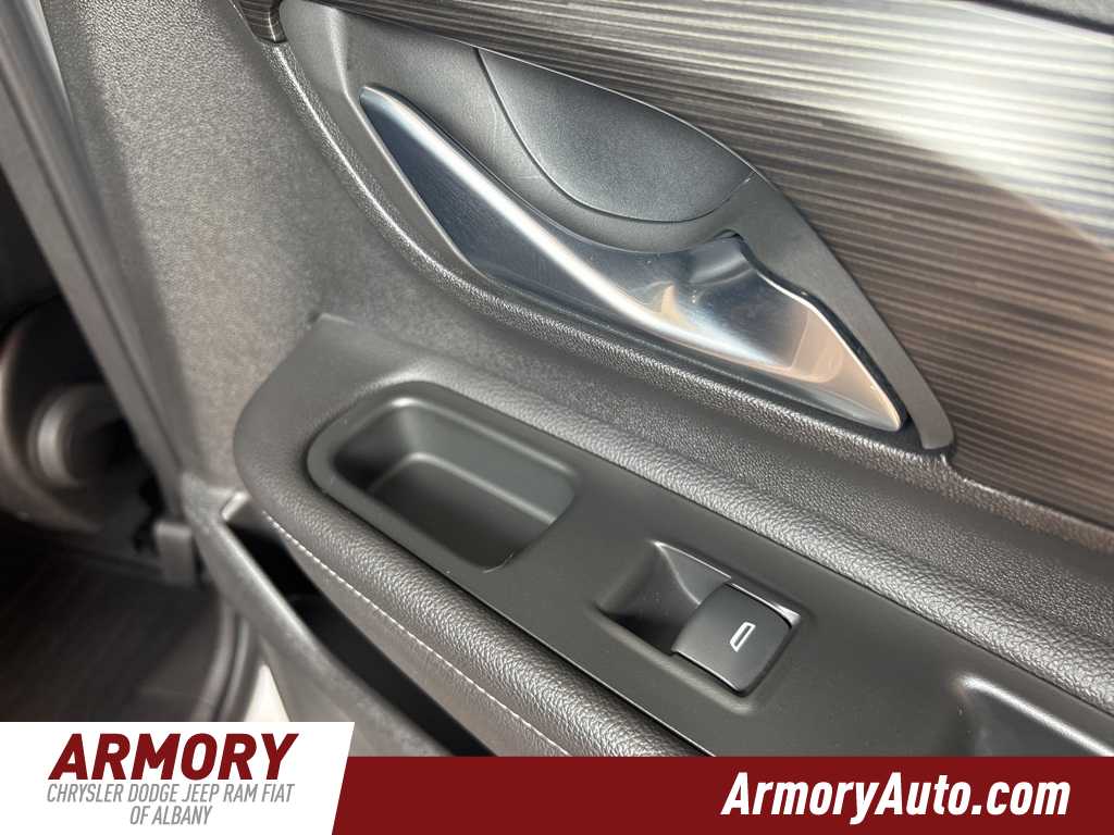 Thumbnail: 2022 GMC Terrain - 39