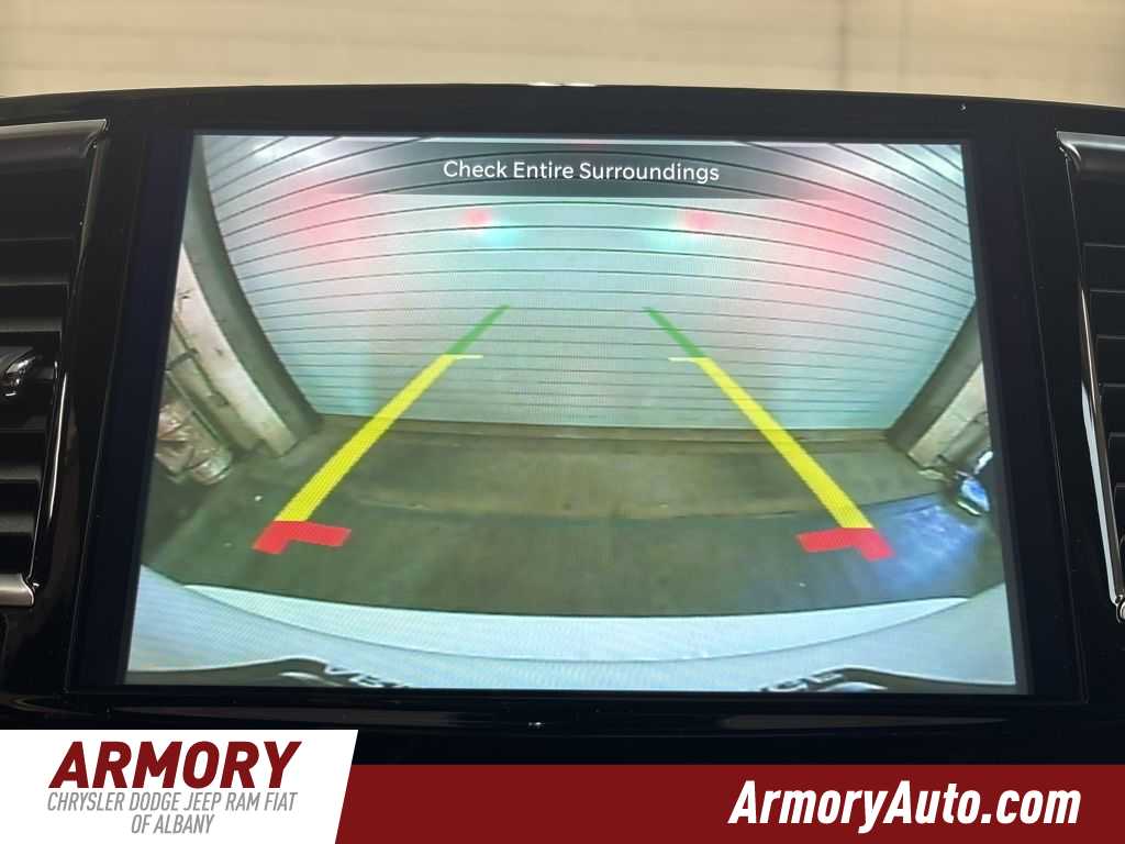 Thumbnail: 2026 Chrysler Pacifica - 17