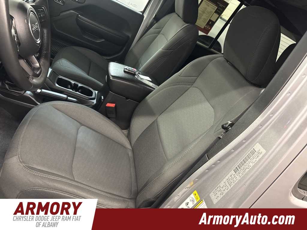 Thumbnail: 2018 Jeep Wrangler - 11