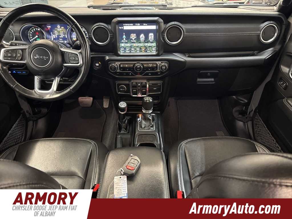 Thumbnail: 2022 Jeep Wrangler - 38