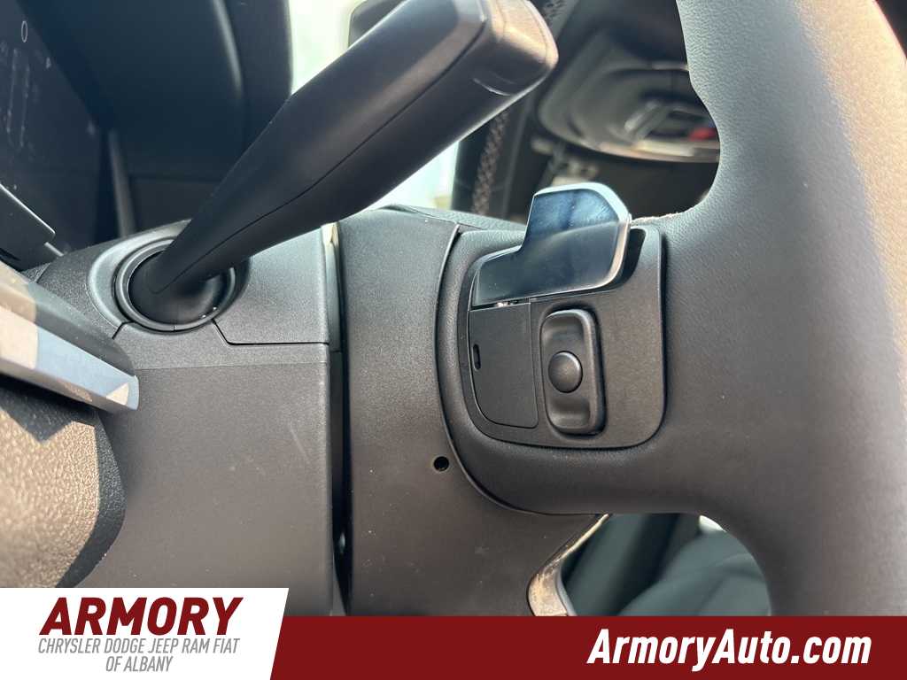 Thumbnail: 2025 Jeep Grand Cherokee - 13