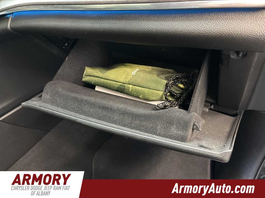 Thumbnail: 2023 Jeep Grand Cherokee - 49