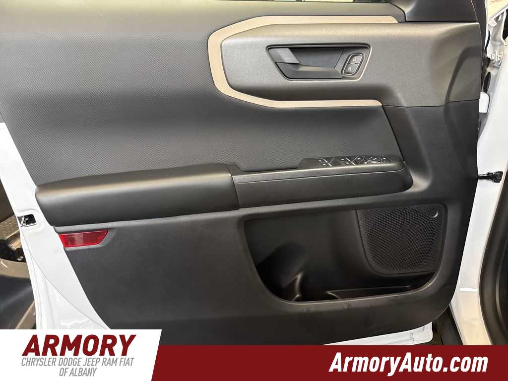 Thumbnail: 2025 Ford Bronco Sport - 7